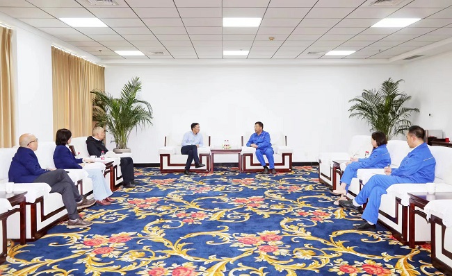 交通銀行洛陽分行副行長李強一行到萬基控股集團(tuán)調(diào)研