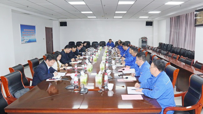 洛陽國宏投資控股集團黨委副書記、總經(jīng)理郭義民一行 到萬基控股集團調(diào)研